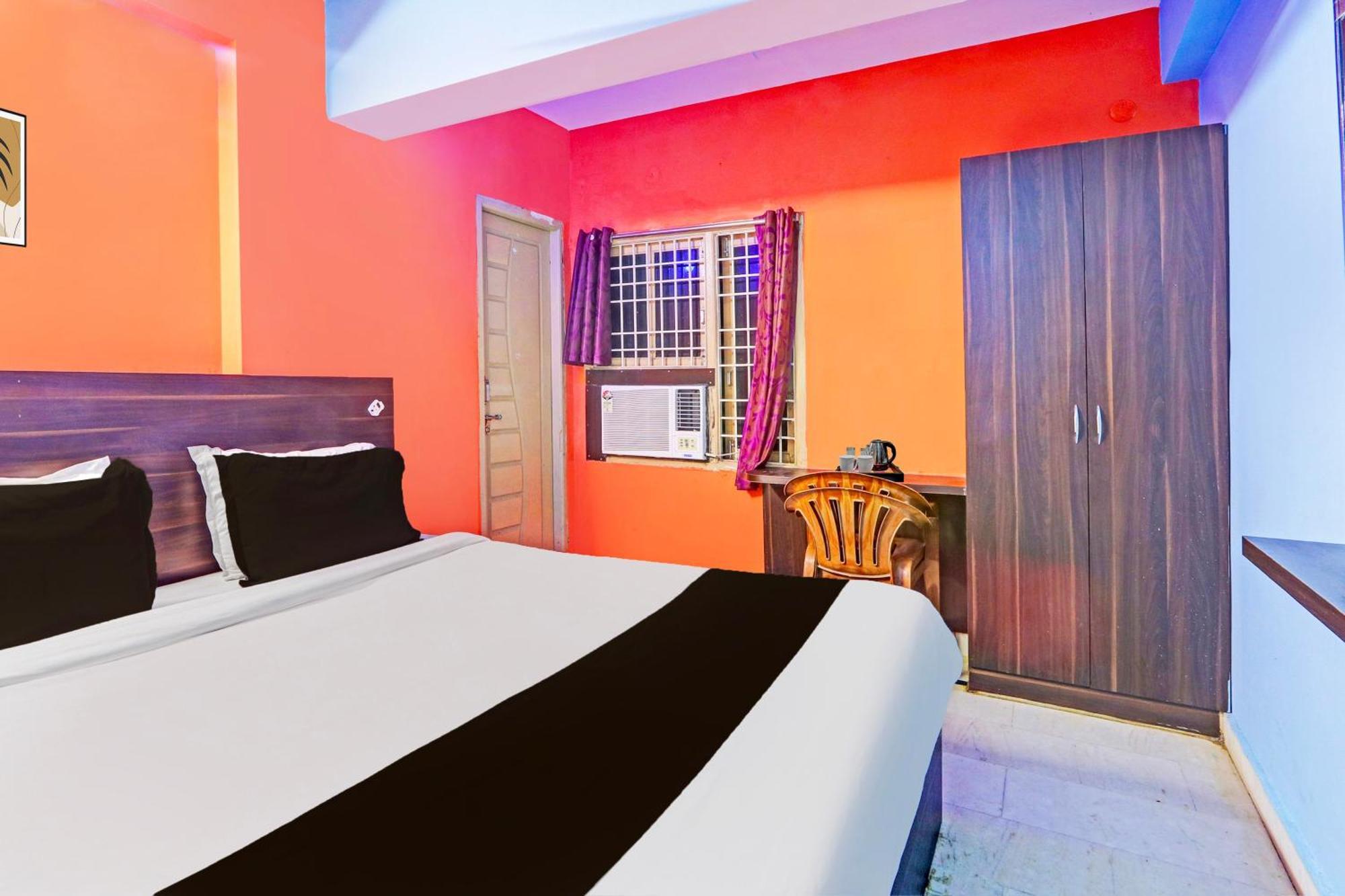 Super Hotel O Karimnagar Buitenkant foto
